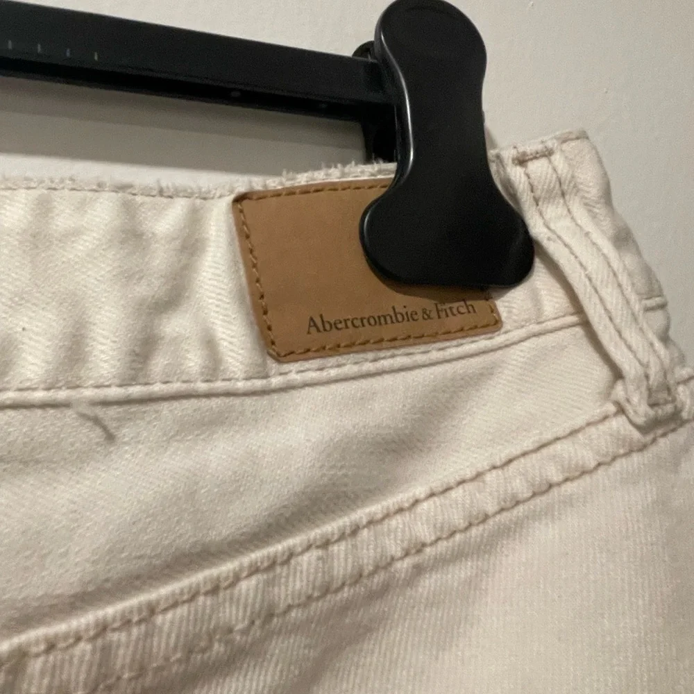 Abercrombie & Fitch Cream Jean Shorts‎